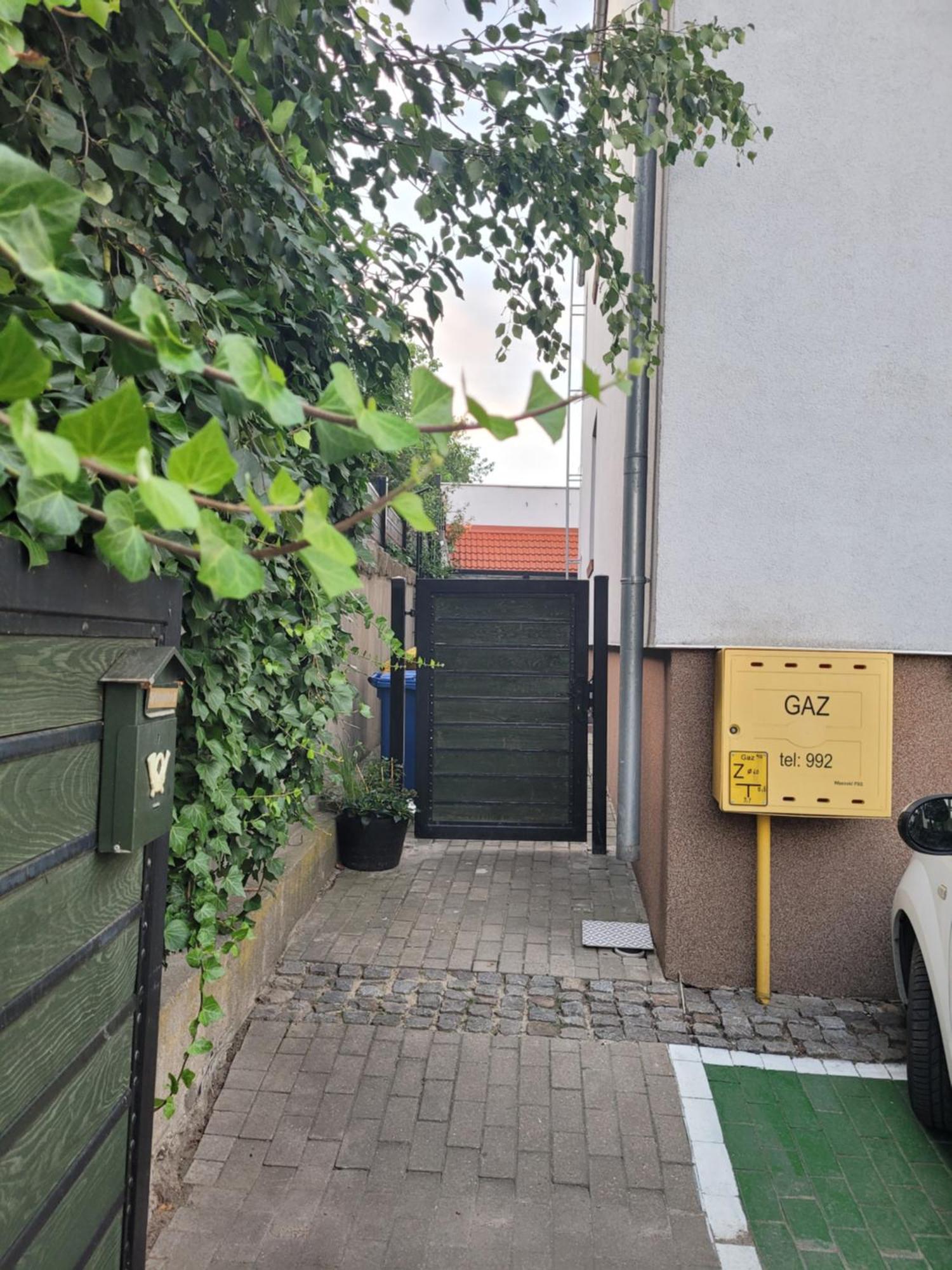 Pokoje Na Warszawskiej Gorzów Wielkopolski Buitenkant foto